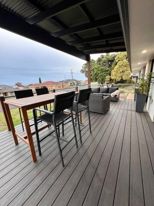 The Hilltop, Spacious Family Retreat With Views! Villa Port Lincoln Exterior photo